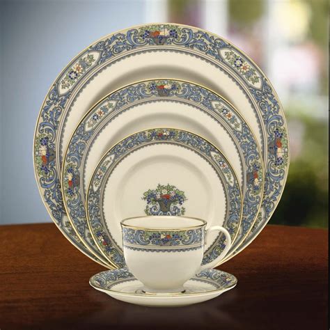where are lenox china factoriez
